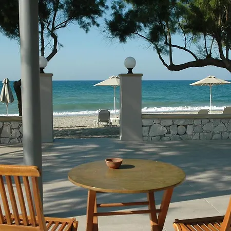Electra Aparthotel 3*