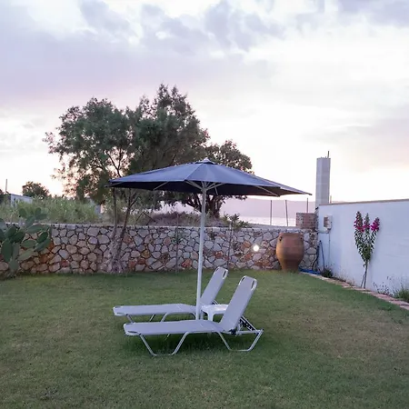 Electra Aparthotel 3*